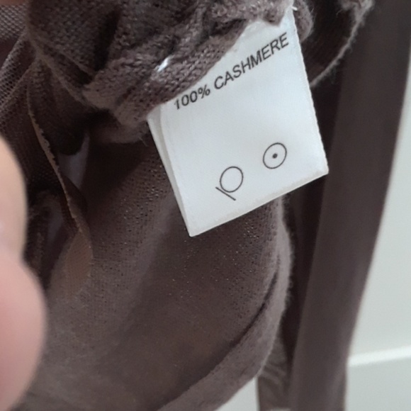 ESSENDI CASHMERE..NWOT..SMALL - Picture 7 of 8